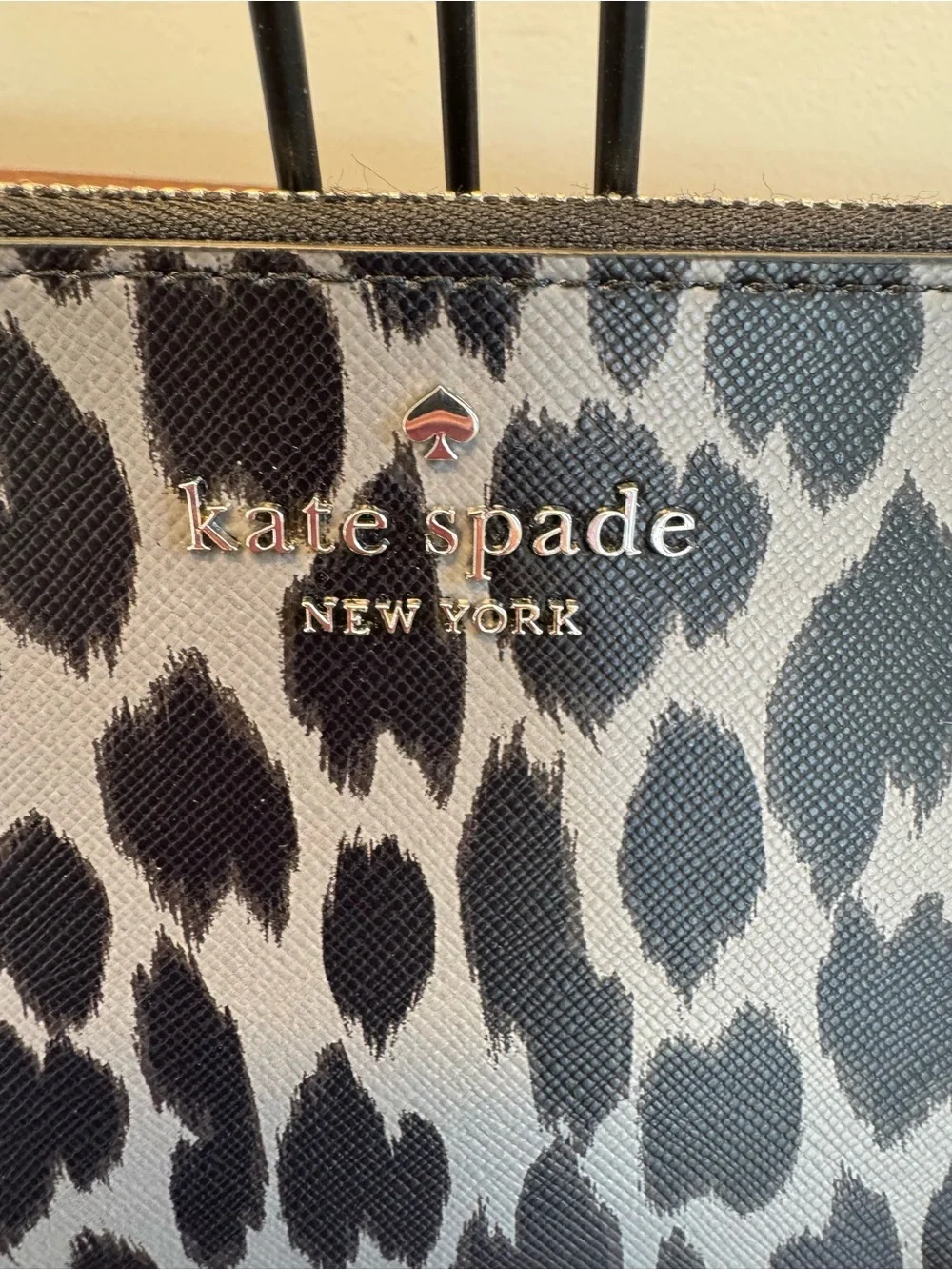 NWT Kate Spade Staci Spotted Animal Medium L-Zip Wristlet Pouch